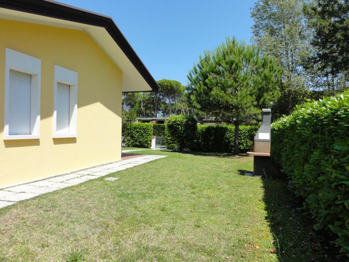 Villa Mughetto Bibione Exterior foto