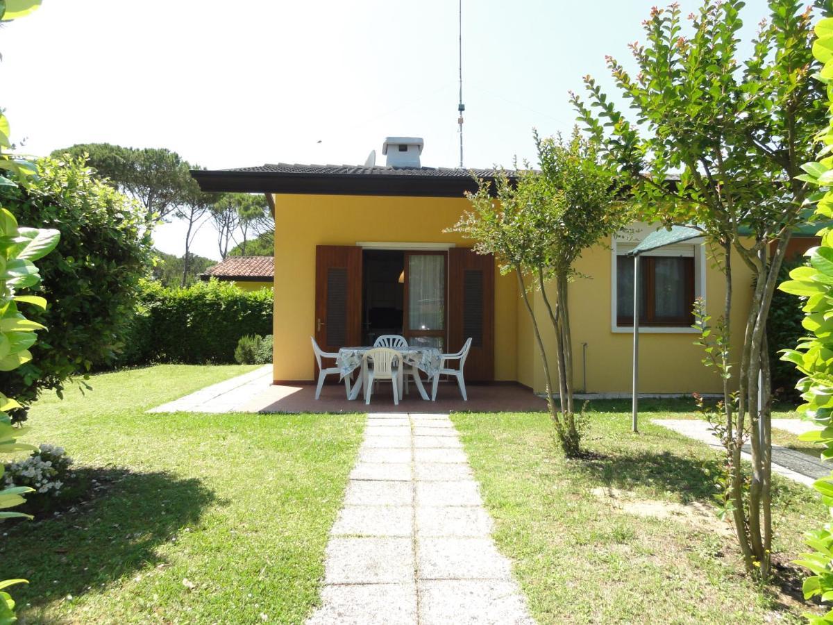 Villa Mughetto Bibione Exterior foto